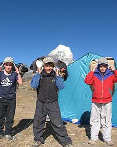 Porters with heavy loads