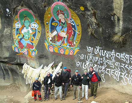 By the Bhudda painting along the trail to Thame
