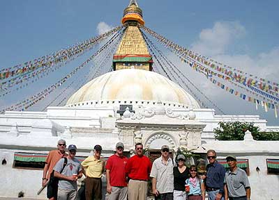 Group photo in front of ‘Peace Eyes of Bouddhanath’