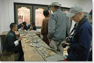 We visited a handicrafts shop