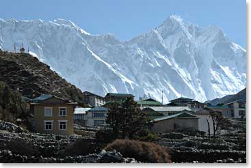 Spectacular views of Everest and Lhotse from Pangboche