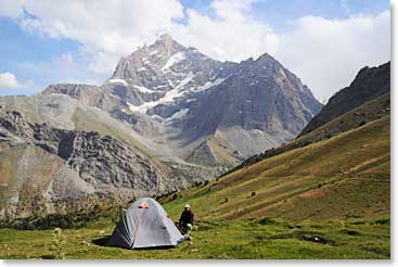 Ken’s tent was in a beautiful spot on the 4th night of our trek