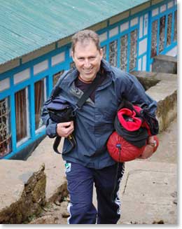 Mark will keep warm.  We saw him hiking back to our lodge with additional clothing he had hired 