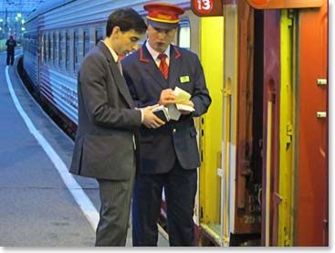 Before the guys left, Vage helped them get checked onto the train.