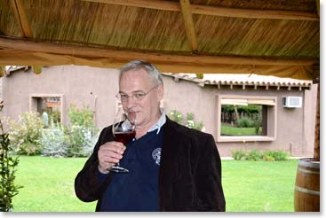 Would you believe this guy just arrived from wintertime Finland.  He looks quite at home in the Argentine wine country.