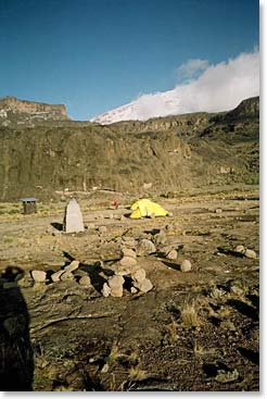 Quiet, blue skies at Moir Camp