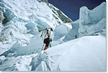 An early start onto the Khumbu Icefall helps keep the ice frozen during the night.