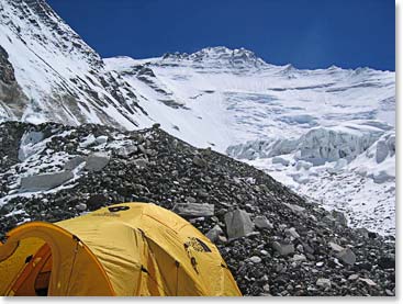 A clear sky and magnificent view at Camp II