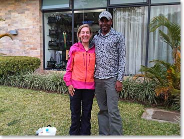 Patty and guide Emmanuel getting acquainted