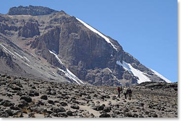Walking to Moir Camp