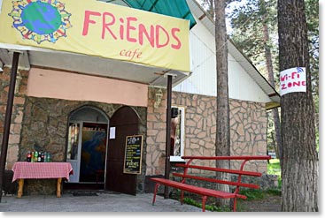 There are a lot of restaurants to choose from.