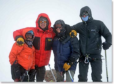 We made it to the summit by 9:30 am!