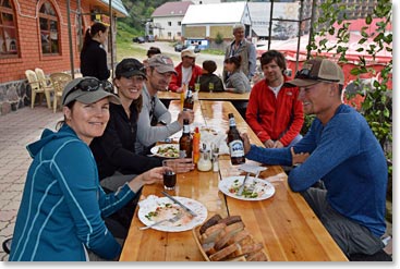 When we got down we headed to our favorite spot for beer and barbeque.