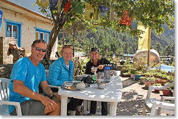Trailside Dal bhat lunch