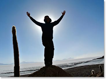 Berg Adventures member enjoying the Salar