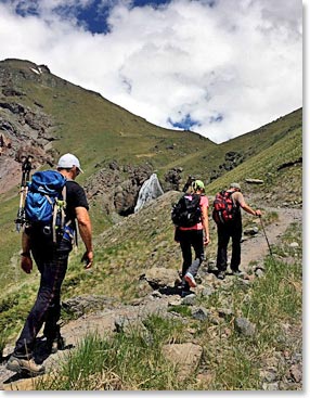 We started walking under partly cloudy skies; which was a blessing give that the forecast was for hard rain.