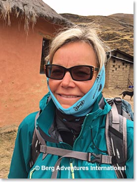 Elaine wearing her buff early this morning
