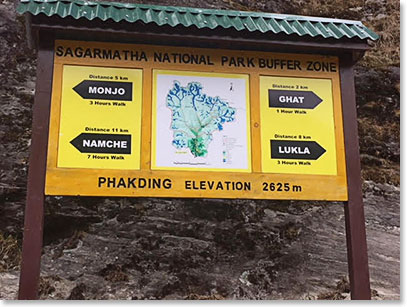 Entering Phakding