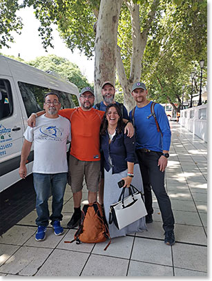 With Mariela, who is always coordinating things in Mendoza, and our driver to the mountain, Daniel. Ready to go on Tuesday morning